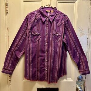 Wrangler western snap women shirt, good condition, size XL